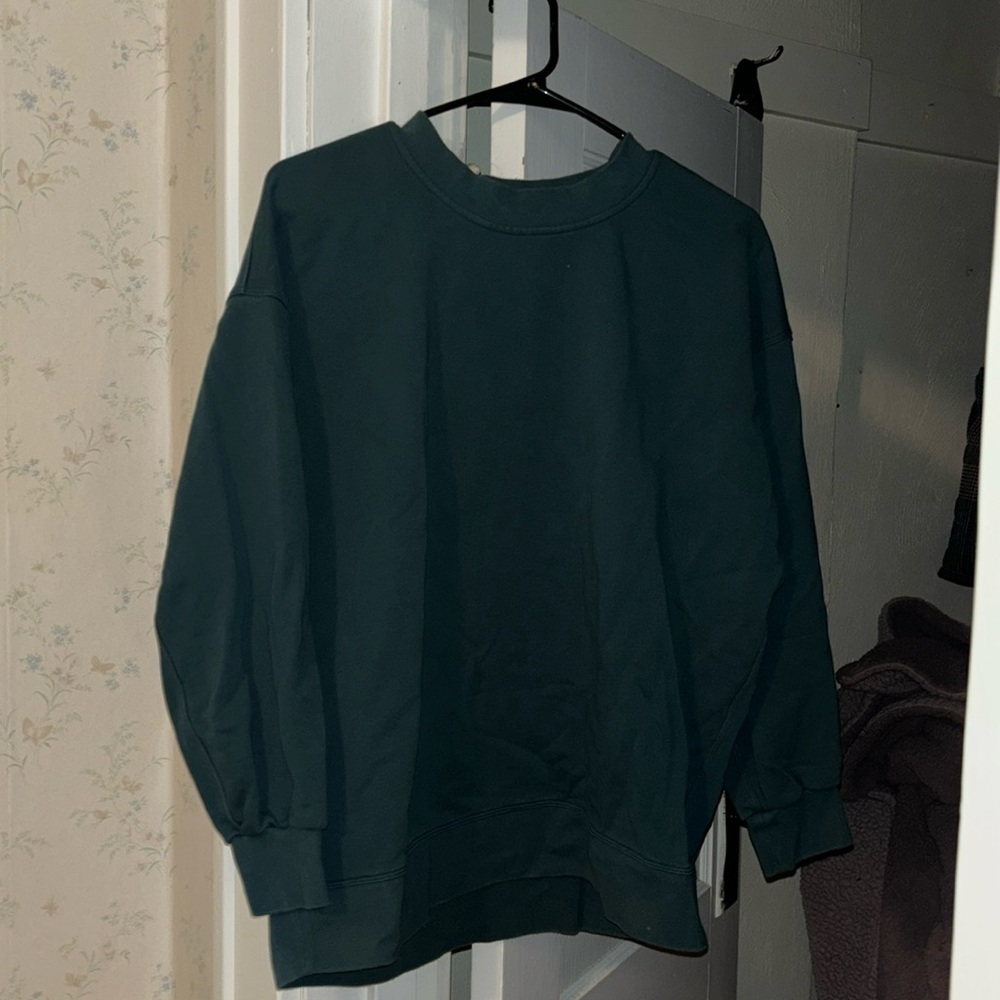 Crewneck